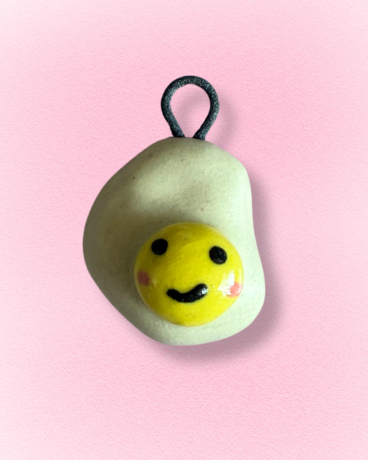 Charm Huevito