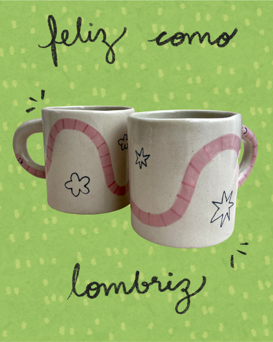 Taza “Feliz Como Lombriz”